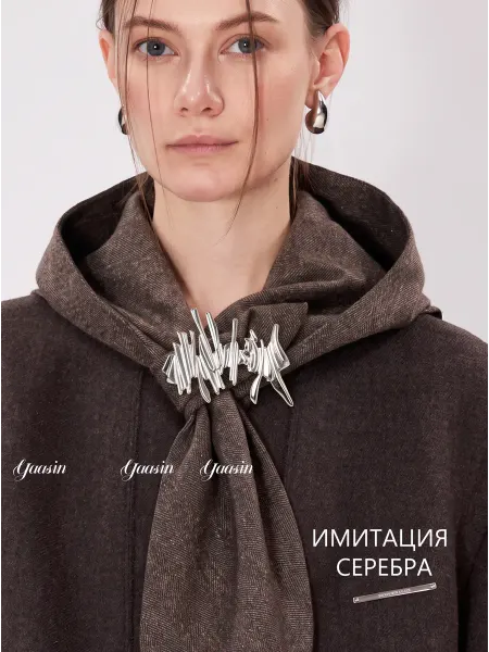 Yaasin металлическая брошь большая