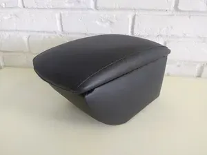 Подлокотник для автомобиля Toyota Avensis 2001-2008 с двойным дном, Подлокотник Тойота Авенсис, Brazo