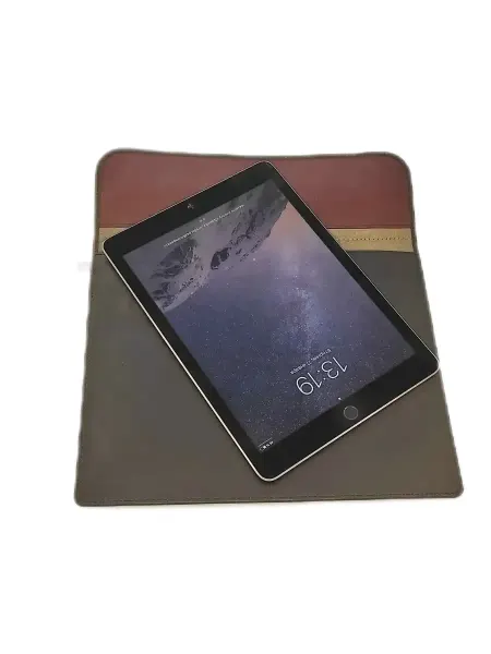 Dekom Экранирующий чехол на IPAD из кожи. Глушилка