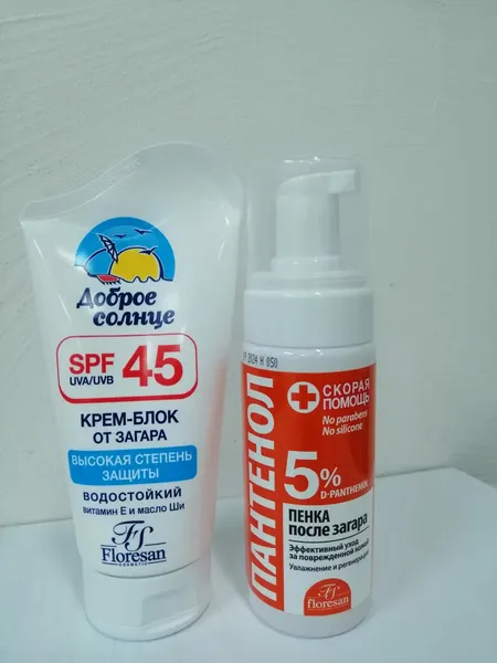 Набор солнцезащитной косметики, Флоресан, водостойкий крем-блок от загара SPF 45 с витамином Е и D-пантенолом 60мл+пенка пантенол-150мл