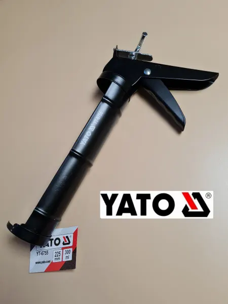 Yato Пистолет для силикона полукорпусной 225мм YT-6755