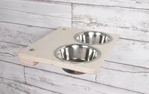 Настенная полка для кошек с мисками Tacwood "Kiwi" 23x28 см