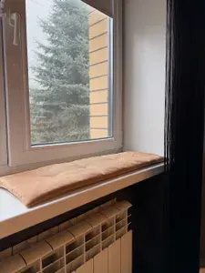 Лежанка 25*80 для кошек и собак на подоконник, пол. Антискользящая