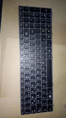 Клавиатура для Ноутбука Lenovo LenovoZ580 / Z585 раскладка - турецкая, черная (25202510)