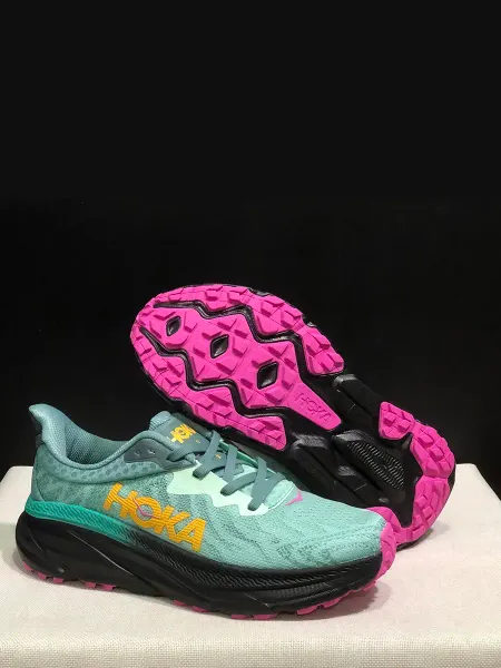 HOKA ONE ONE HOKA Спортивные легкие кроссовки для бега и фитнеса