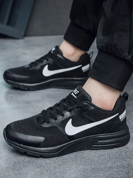 Nike Кроссовки летние легкие