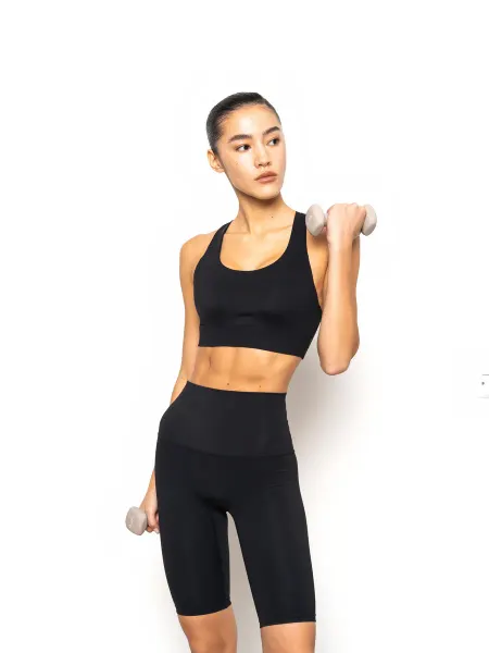 B А BODY&SPORT Фитнес костюм с велосипедками и топом