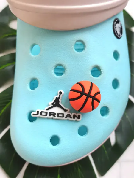 Fun_Jibz Джибитсы Баскетбольный мяч 3-d на Crocs