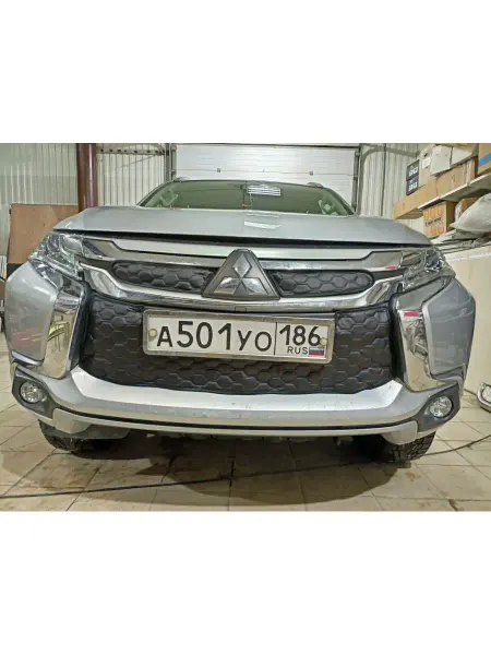 АвтоСтиль Утеплитель радиатора Намордник для Митсубиси Паджеро Спорт 3
