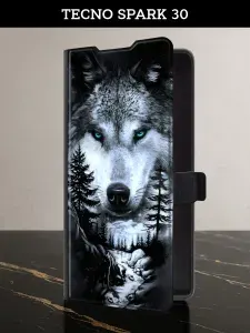 Чехол-книжка на Tecno Spark 30 (Техно Спарк 30) с картой и принтом "Волк в зимнем лесу"