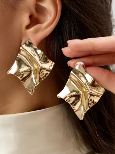 Beauty in details Серьги бижутерия крупные пластины ромбы