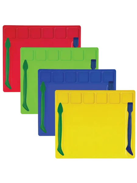 BRAUBERG KIDS Доска для лепки с отделениями и 2 стеками А5