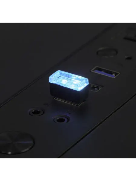 Декоративная подсветка в авто белого цвета (от USB