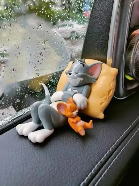 Время покупать Том и Джерри игрушка для салона автомобиля