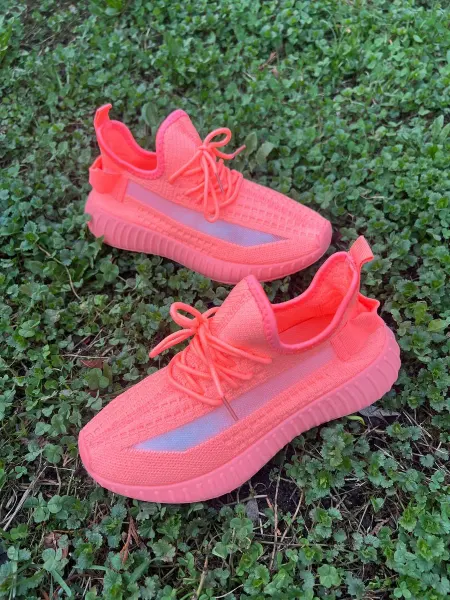 Компания Ихаев Кроссовки спортивные Yeezy Boost для бега