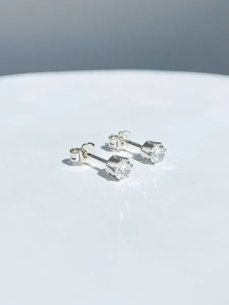 Avrora Gold Серьги гвоздики (пусеты) серебряные 925 пробы