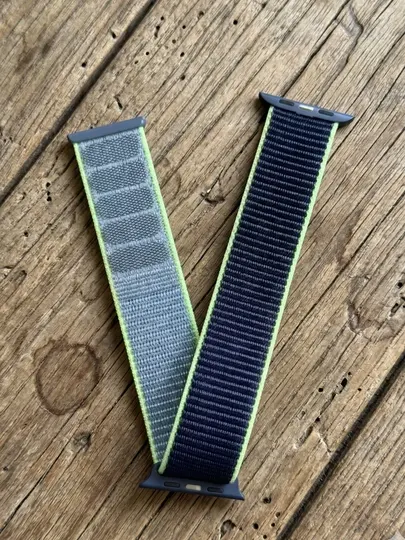 Силиконовые и нейлоновые ремешки для Apple Watch и других смарт-часов 38–41 мм и 42-49 мм