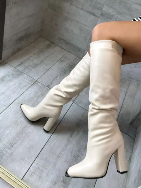Miss me. Высокие зимние сапоги на каблуке