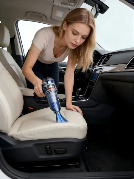 Практичный пылесос для автомобиля из черного ABS