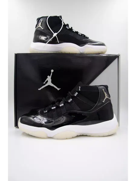 Nike Кроссовки спортивные Air Jordan 11 Low