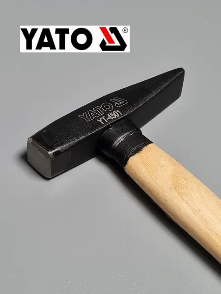 Yato Молоток слесарный 100 гр 260 мм