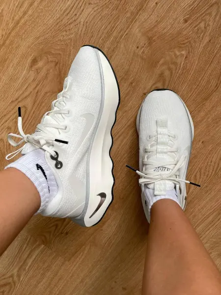 Sadefort Спортивные фитнес кроссовки текстильные NIKE Motiva