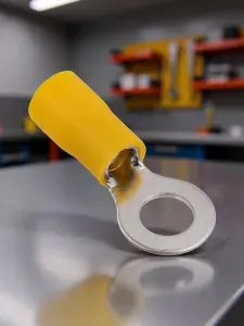 Наконечник изолированный НКИ5,5-5 кольцо 4-6мм (100шт) желтый UNL20-006-6-5
