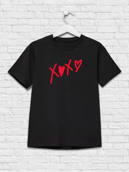 Каждому Своё Детская футболка Чувство Сердце Любовь Минимализм XOXO