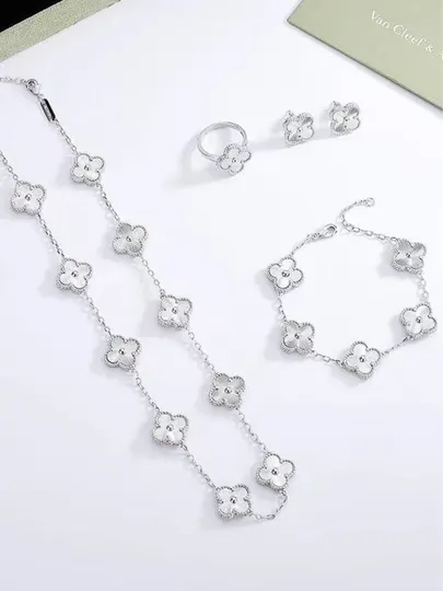 Комплект из серег, браслета и цепочки, украшения для женщин