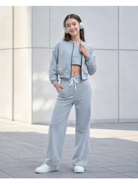 THG Boutique Костюм спортивный тройка трикотажный