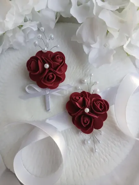 ReniWedding Комплект украшений бутоньерка для него и браслет для нее