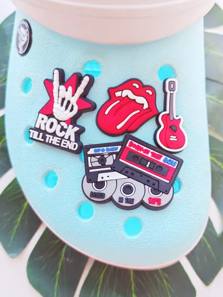 Fun_Jibz Джибитс гитара рок-музыка на Crocs кассета