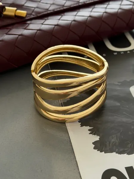 ARTVI Jewelry Браслет на руку широкий золотистый