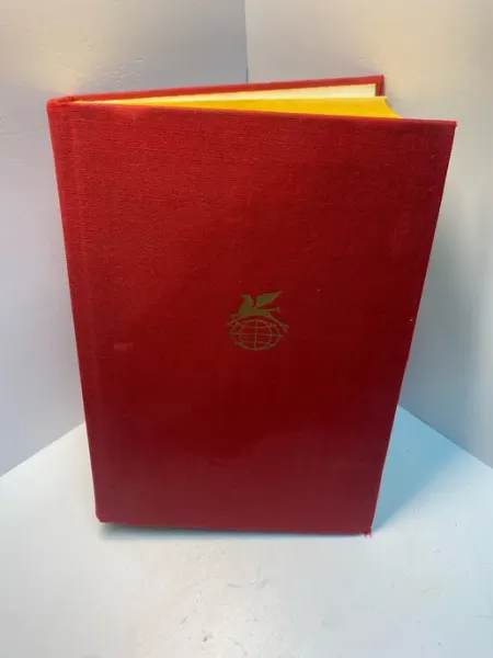 Книга Советская поэзия том 1 1081