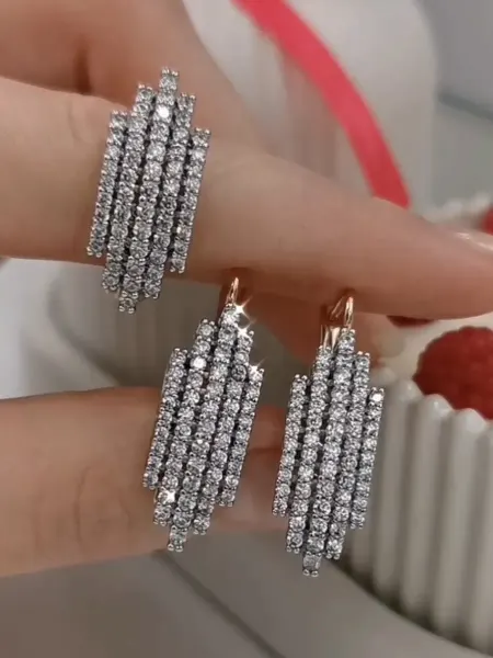 DIAMOND COLLECTION Комплект бижутерии серьги и кольцо дорожка с камнями