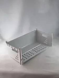 Корпус ящика (нижний) морозильной камеры для холодильника Beko 470x185x230 4612610100
