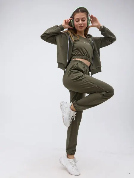 Le'Mira спортивный костюм