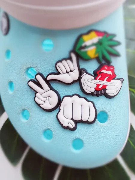 Fun_Jibz Джибитсы мужчин крутые клипсы на Crocs кулак