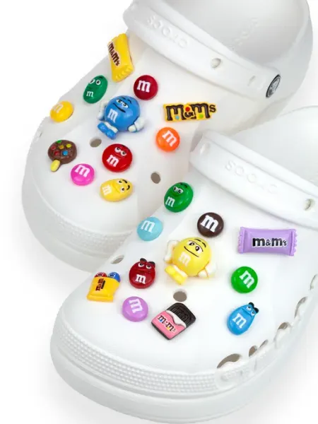 Jibba 22 штуки джибитсы на crocs M&M's