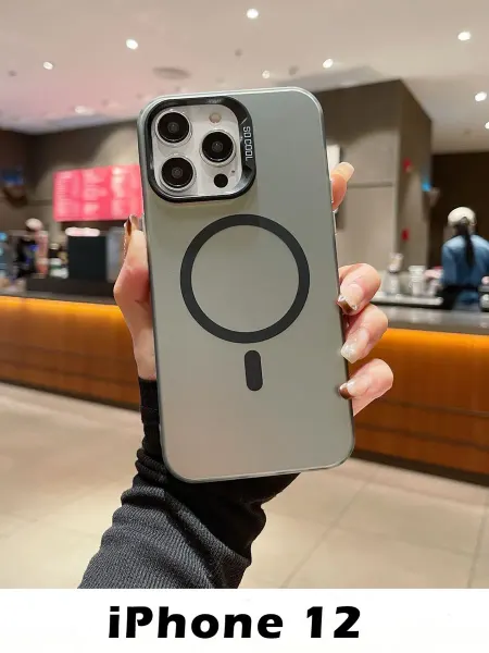 Чехол на айфон 12 magsafe