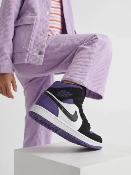 Nike Высокие кроссовки в школу