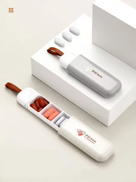 Iconic Care Таблетница на день, маленькая карманная кейс 3 отсека