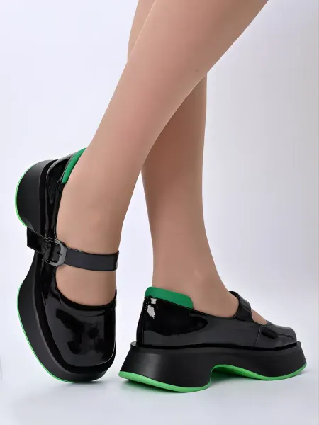 Туфли лаковые на платформе