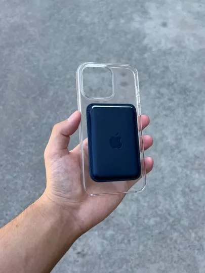 Кожаный кардхолдер для iPhone,с анимацией и с логотипом