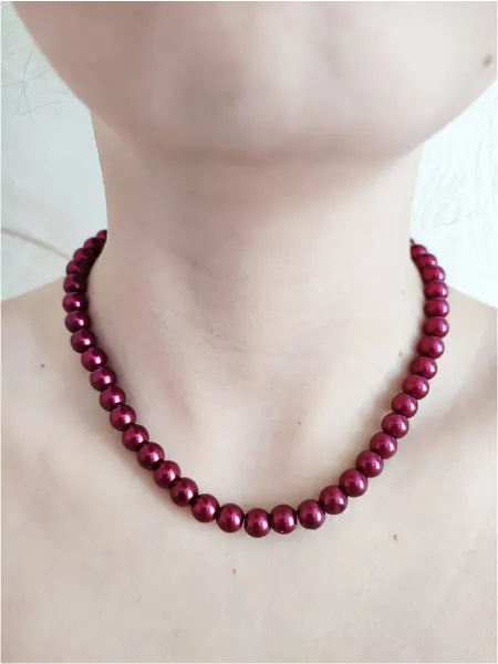 Hamat Бусы бордовые короткие на шею