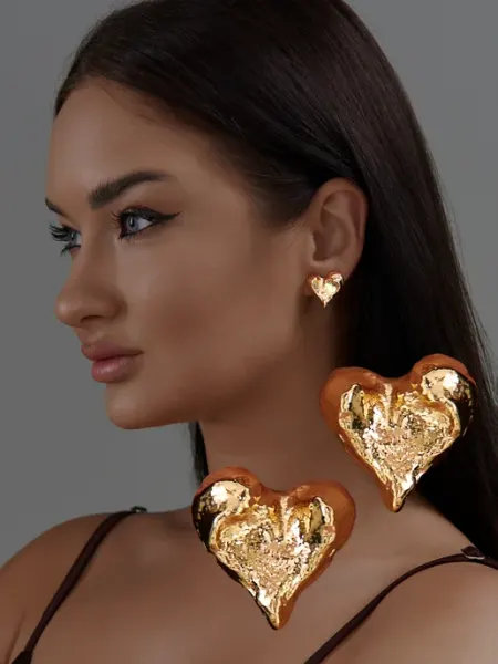 Beauty in details Серьги сердечки пусеты гвоздики
