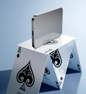 EasyMax Внешний аккумулятор Повербанк для iPhone 5000 mAh с быстрой зарядкой на магните, powerbank с magsafe, 5000 мАч, черный