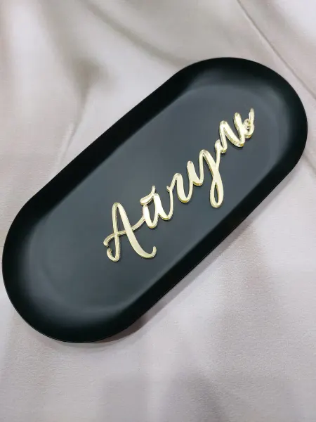 Топпер для торта из акрила имя Айгуль
