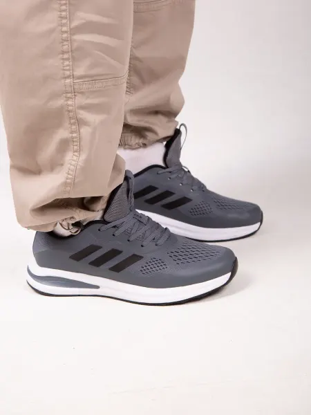 Adidas Кроссовки спортивные
