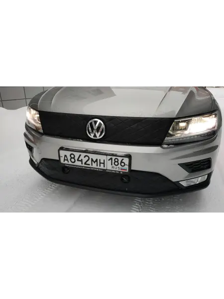АвтоСтиль Утеплитель для Volkswagen Tiguan 2016-2020 С парктрониками